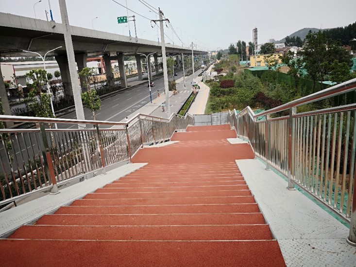 济南市工业北路快速路建设人行天桥国际浩博vinbet